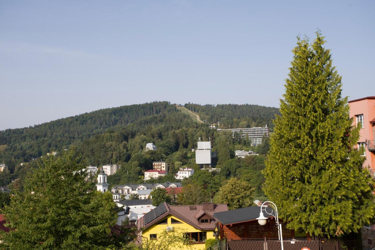 Farys - Swietna Lokalizacja, Sauna, Jacuzzi, Piekne Widoki Z Okien Krynica-Zdrój Exteriör bild