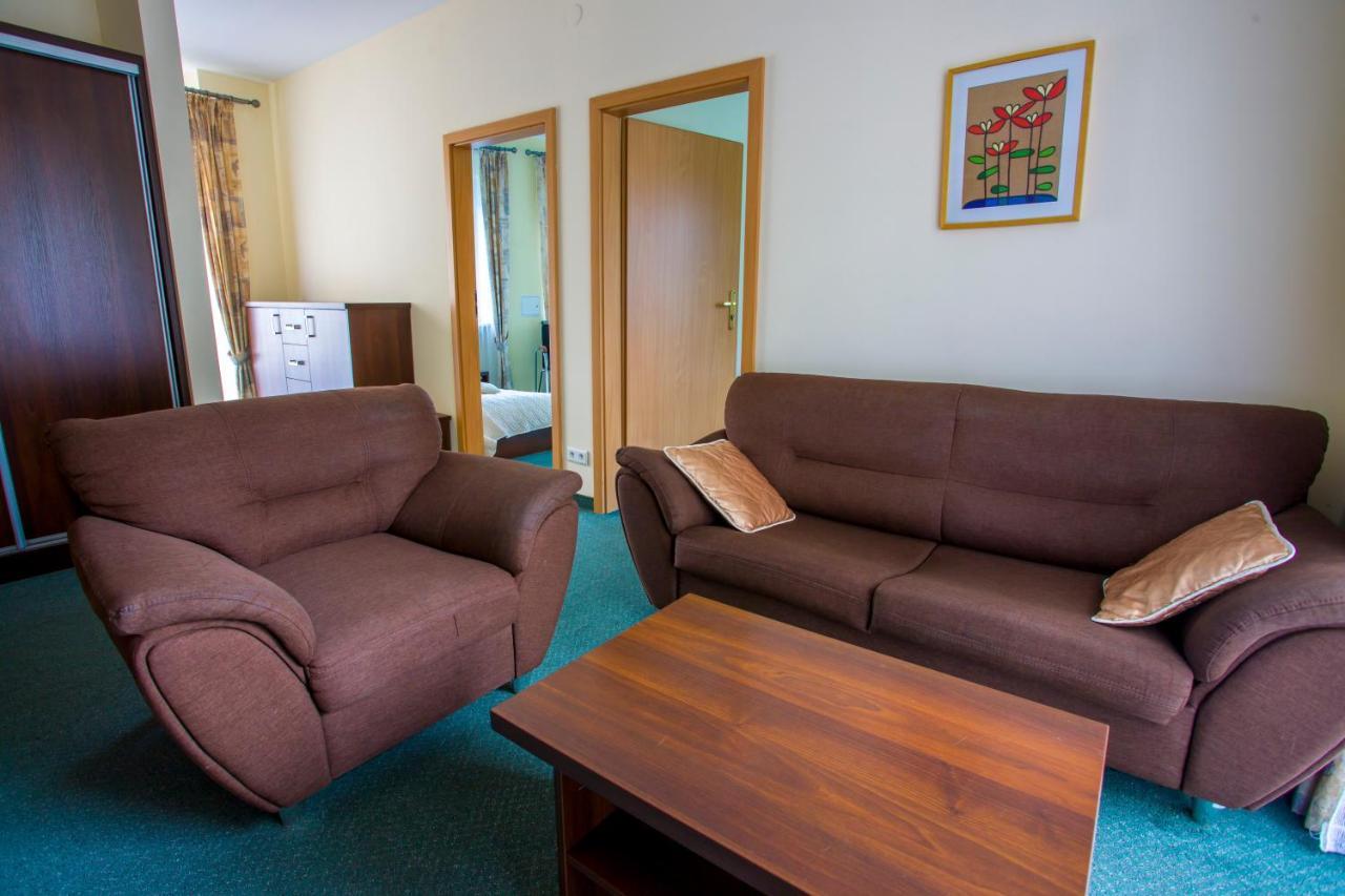 Farys - Swietna Lokalizacja, Sauna, Jacuzzi, Piekne Widoki Z Okien Krynica-Zdrój Exteriör bild