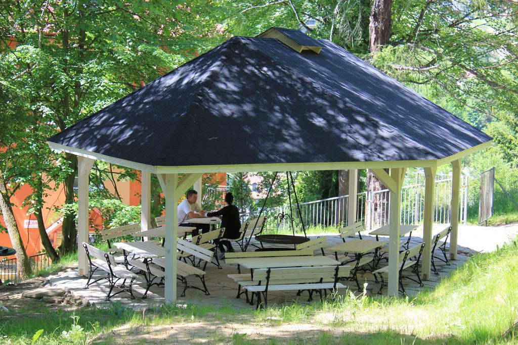 Farys - Swietna Lokalizacja, Sauna, Jacuzzi, Piekne Widoki Z Okien Krynica-Zdrój Exteriör bild